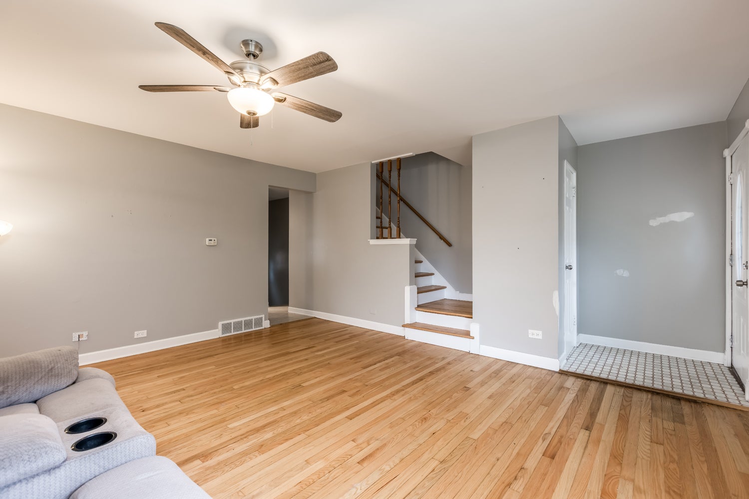 4720 Main Street A