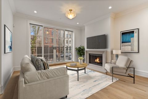 Tiny photo for 1942 N Orchard Street #1N, Chicago, IL 60614 (MLS # 12619170)