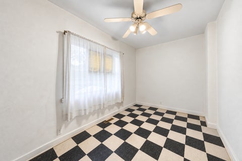 Tiny photo for 841 S Harvey Avenue, Oak Park, IL 60304 (MLS # 12786298)