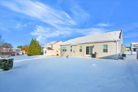 Tiny photo for 2505 Pampas Lane, Bloomington, IL 61705 (MLS # 12539710)