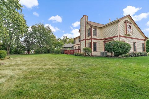 Tiny photo for 2404 Baldwin Court, Schaumburg, IL 60193 (MLS # 12481100)