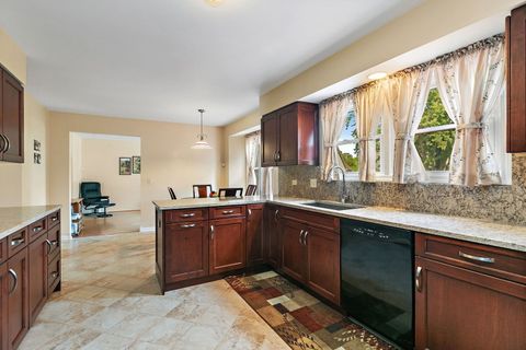 Tiny photo for 2404 Baldwin Court, Schaumburg, IL 60193 (MLS # 12481100)