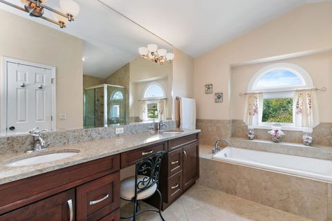 Tiny photo for 2404 Baldwin Court, Schaumburg, IL 60193 (MLS # 12481100)
