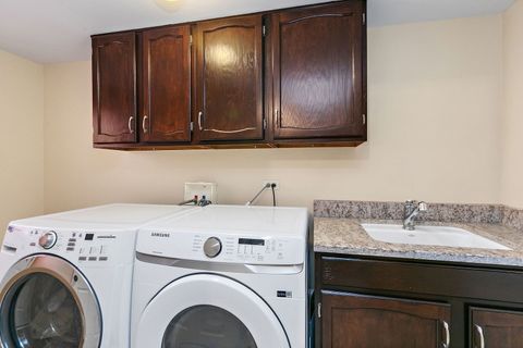 Tiny photo for 2404 Baldwin Court, Schaumburg, IL 60193 (MLS # 12481100)