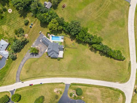 Tiny photo for 7814 Burr Oak Drive, McHenry, IL 60050 (MLS # 12731475)