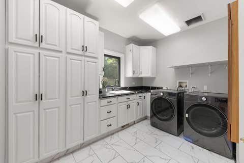 Tiny photo for 7814 Burr Oak Drive, McHenry, IL 60050 (MLS # 12731475)