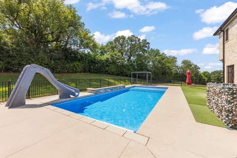 Tiny photo for 7814 Burr Oak Drive, McHenry, IL 60050 (MLS # 12731475)