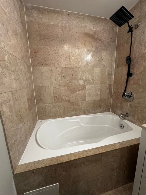 Tiny photo for 1939 W Granville Avenue #1A, Chicago, IL 60660 (MLS # 12449772)