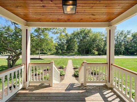 Tiny photo for 885 Geneva Road, St. Charles, IL 60174 (MLS # 12618016)