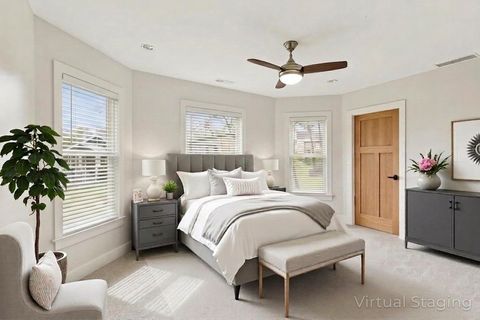 Tiny photo for 885 Geneva Road, St. Charles, IL 60174 (MLS # 12618016)