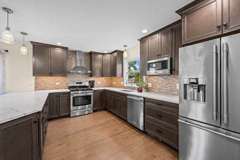 Tiny photo for 0S579 Robbins Street, Winfield, IL 60190 (MLS # 12578188)