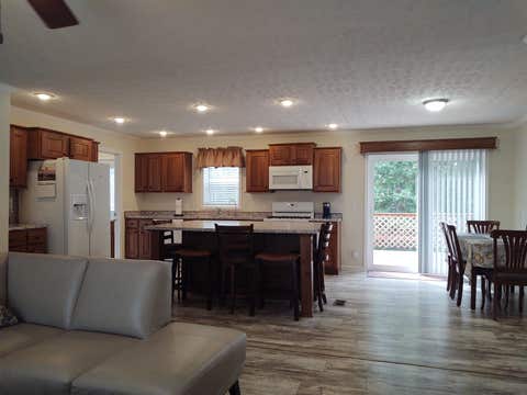 Tiny photo for 1475 Hound Dog Ridge Road, Vienna, IL 62995 (MLS # 100539098)
