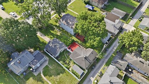 Tiny photo for 18232 Ridgewood Avenue, Lansing, IL 60438 (MLS # 12692761)