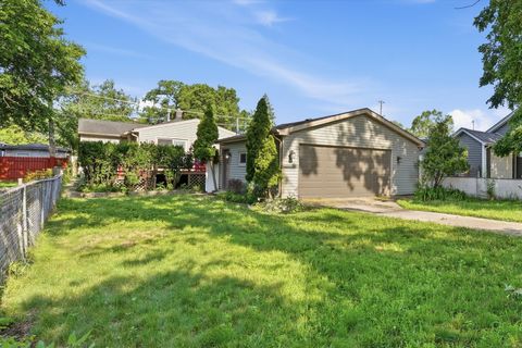 Tiny photo for 18232 Ridgewood Avenue, Lansing, IL 60438 (MLS # 12692761)