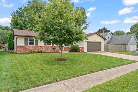 Tiny photo for 1803 Myra Ridge Court, Urbana, IL 61802 (MLS # 12720717)