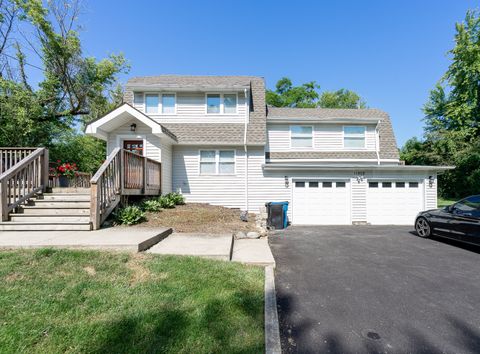 A home in Palos Park