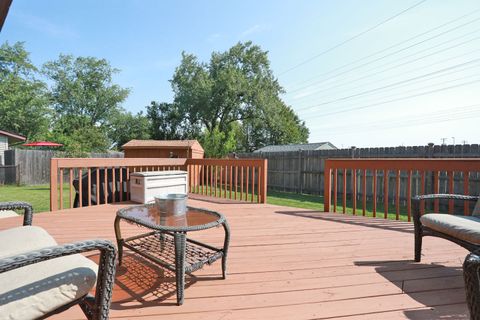 A home in Elk Grove Village