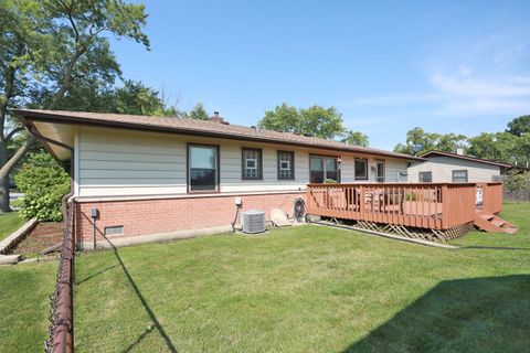 A home in Elk Grove Village