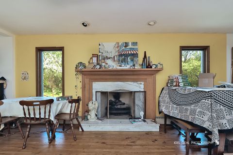 Tiny photo for 91 S Milwaukee Avenue, Vernon Hills, IL 60061 (MLS # 12489628)