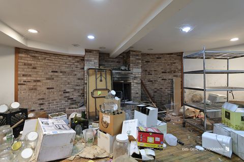 Tiny photo for 91 S Milwaukee Avenue, Vernon Hills, IL 60061 (MLS # 12489628)