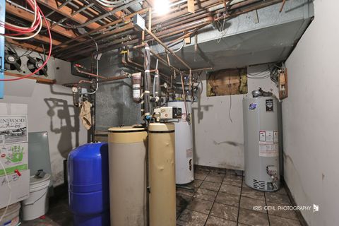Tiny photo for 91 S Milwaukee Avenue, Vernon Hills, IL 60061 (MLS # 12489628)