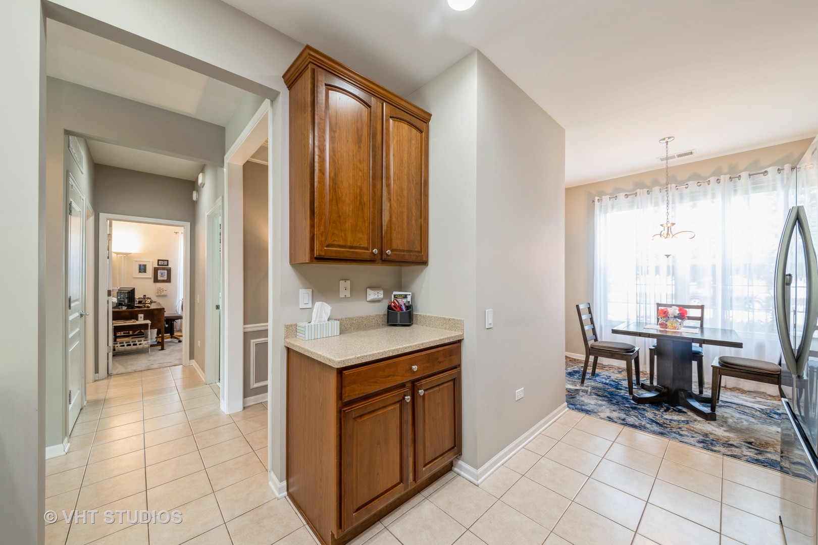 2845 Edgewater Drive