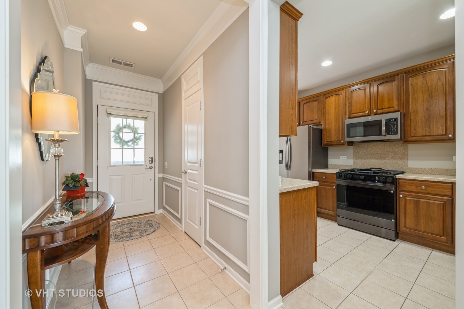 2845 Edgewater Drive