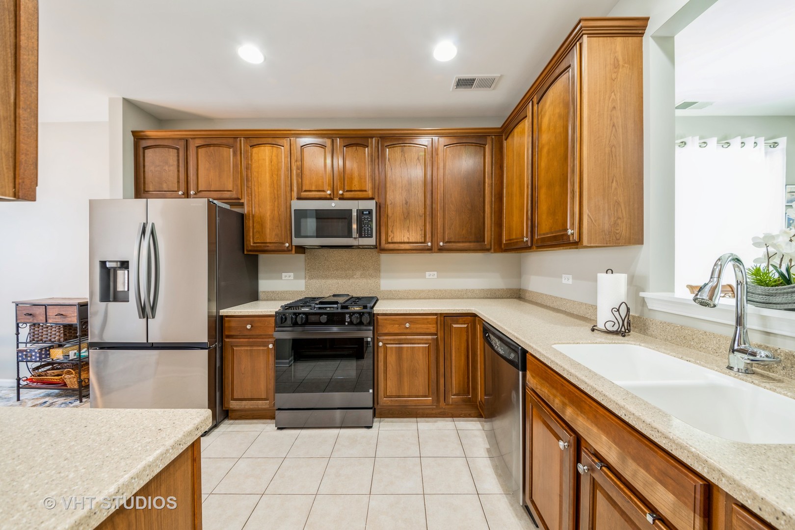 2845 Edgewater Drive