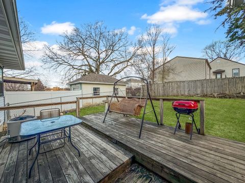 Tiny photo for 817 W Empire Street, Freeport, IL 61032 (MLS # 12605408)