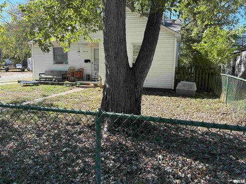 Tiny photo for 1210 S HICKORY Street, Centralia, IL 62801 (MLS # EB460198)