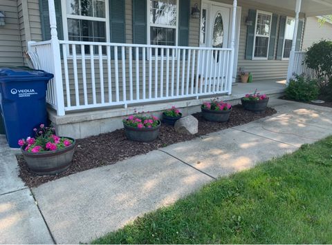Tiny photo for 1610 Cottonwood Trail, Yorkville, IL 60560 (MLS # 12598279)