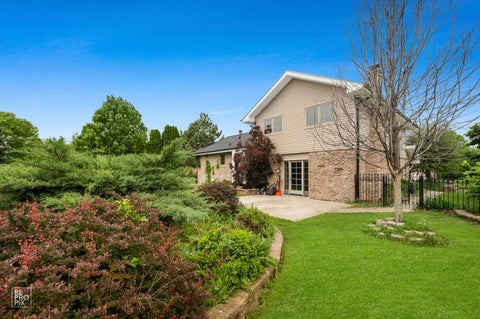 Tiny photo for 9041 Sunrise Lane, Orland Park, IL 60462 (MLS # 12655111)