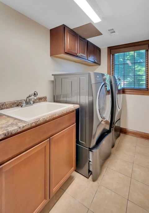 Tiny photo for 9041 Sunrise Lane, Orland Park, IL 60462 (MLS # 12655111)