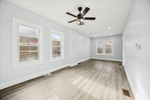Tiny photo for 7521 S Parnell Avenue, Chicago, IL 60620 (MLS # 12597829)