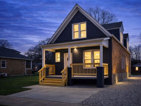 Photo of 7521 S Parnell Avenue, Chicago, IL 60620 (MLS # 12597829)