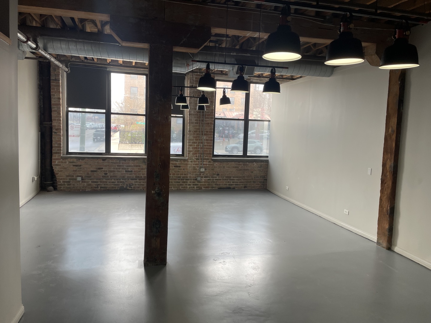 348 N Ashland Avenue