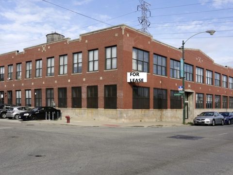 348 N Ashland Avenue Chicago IL 60607