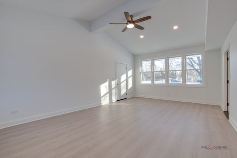 Tiny photo for 2233 Heathercliff Drive, Green Oaks, IL 60048 (MLS # 12543143)