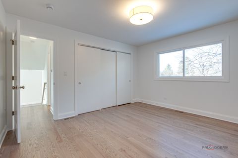 Tiny photo for 2233 Heathercliff Drive, Green Oaks, IL 60048 (MLS # 12543143)