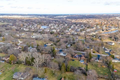 Tiny photo for 2233 Heathercliff Drive, Green Oaks, IL 60048 (MLS # 12543143)