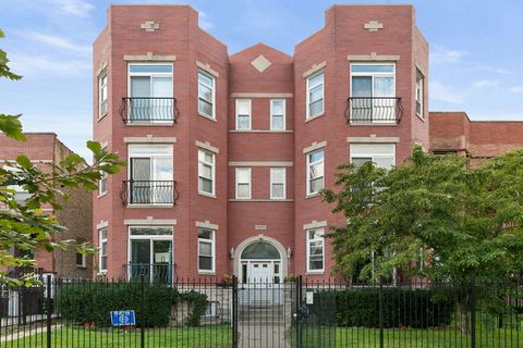 Photo of 6640 S Kimbark Avenue #1N, Chicago, IL 60637 (MLS # 12455891)