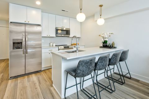 Tiny photo for 9396 Landings Lane #202, Des Plaines, IL 60016 (MLS # 12530792)