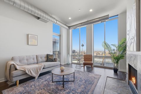 Tiny photo for 720 N Larrabee Street #1711, Chicago, IL 60654 (MLS # 12592706)