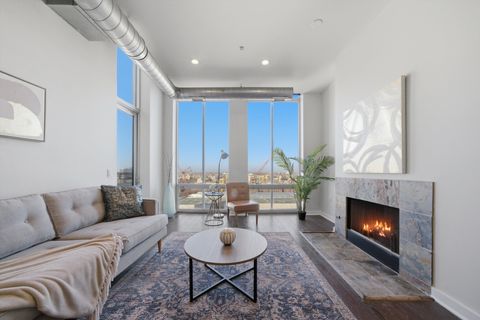 Tiny photo for 720 N Larrabee Street #1711, Chicago, IL 60654 (MLS # 12592706)