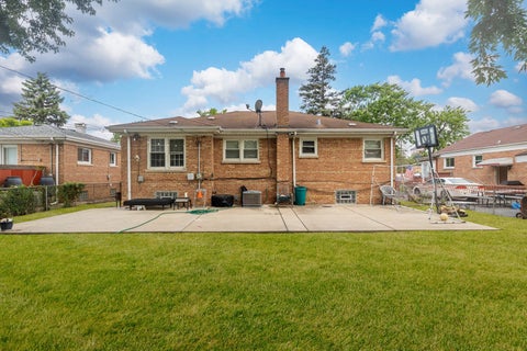 Tiny photo for 8841 Tulley Avenue, Oak Lawn, IL 60453 (MLS # 12762042)