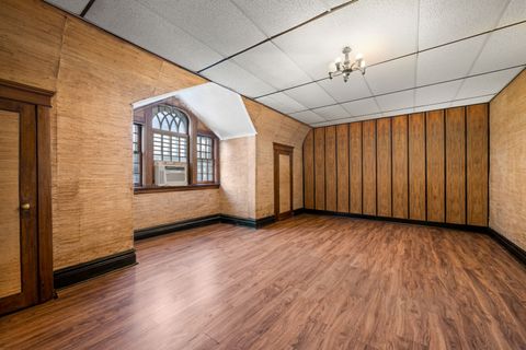 Tiny photo for 832 W Junior Terrace, Chicago, IL 60613 (MLS # 12607622)