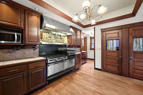 Tiny photo for 832 W Junior Terrace, Chicago, IL 60613 (MLS # 12607622)
