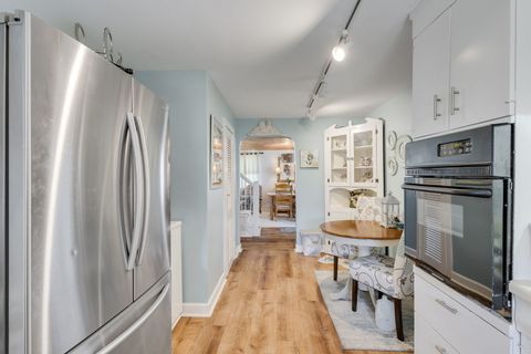 Tiny photo for 7522 Arlene Avenue, Willowbrook, IL 60527 (MLS # 12678227)