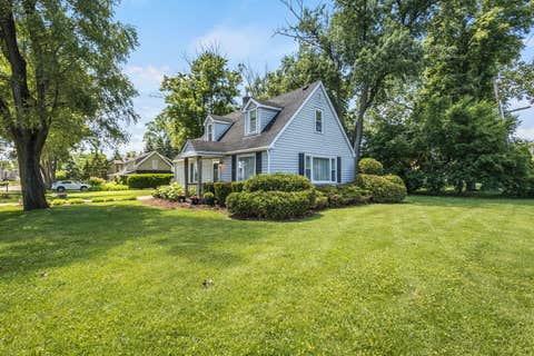 Tiny photo for 7522 Arlene Avenue, Willowbrook, IL 60527 (MLS # 12678227)