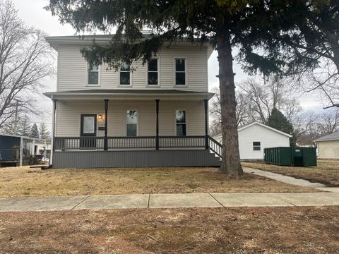 Tiny photo for 125 S Main Street, Clifton, IL 60927 (MLS # 12573132)